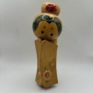 Vintage Japanese Creative KOKESHI Doll Signed Ei'Ichi-Saku, floral kimono sleeve